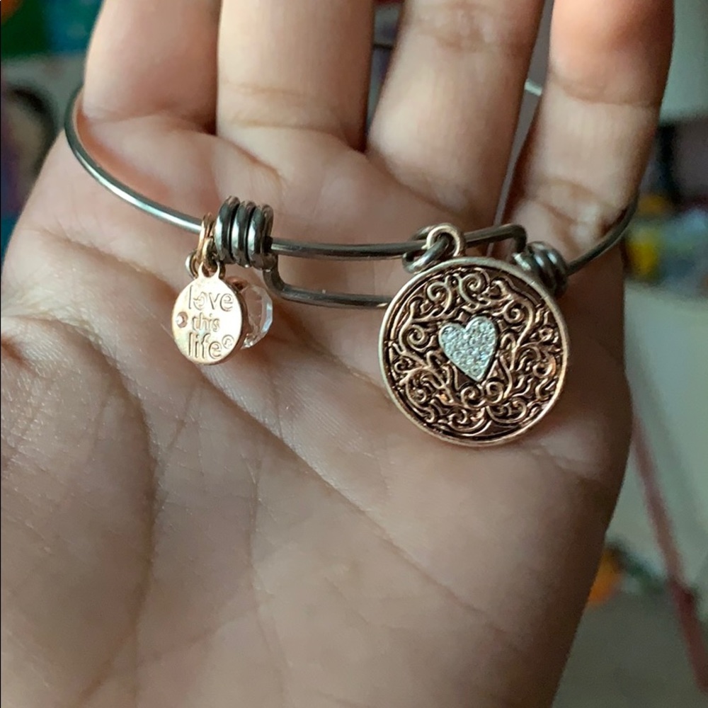 Love this life bracelet